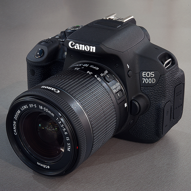 Canon EOS 700D 18-55mm