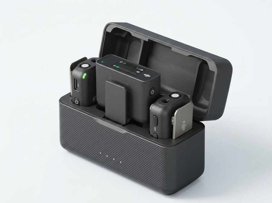 DJI Mic (2 Sender + 1 Empfänger + Ladeschale)