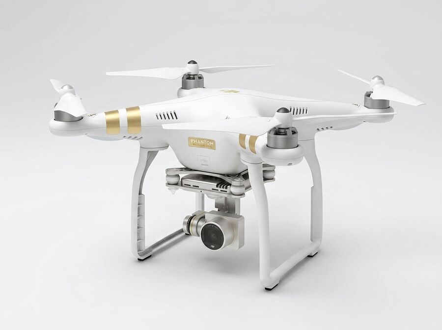 DJI Phantom 3 Professional Drohne mit 4K-Kamera