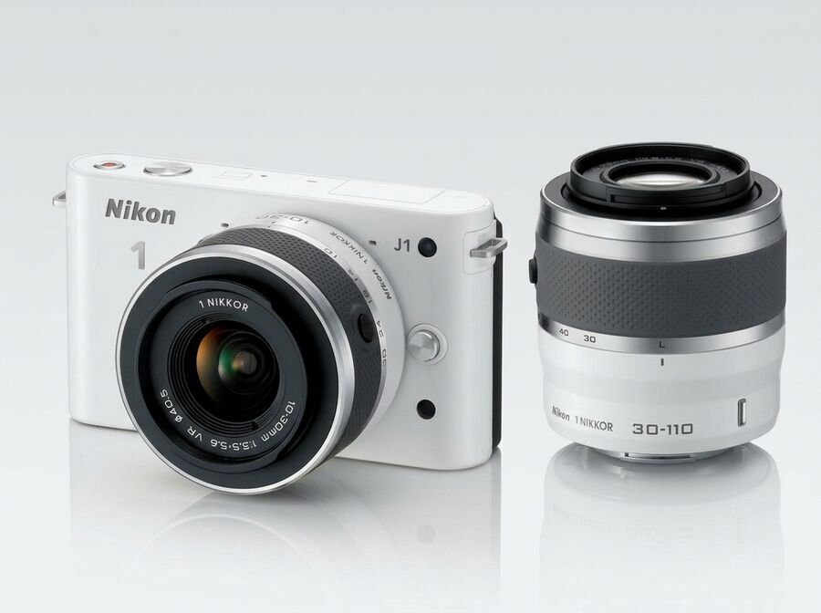 Nikon 1 J1 Kit 10-30mm Weiß