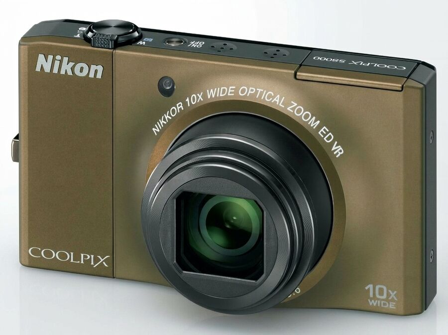 Nikon Coolpix S8000