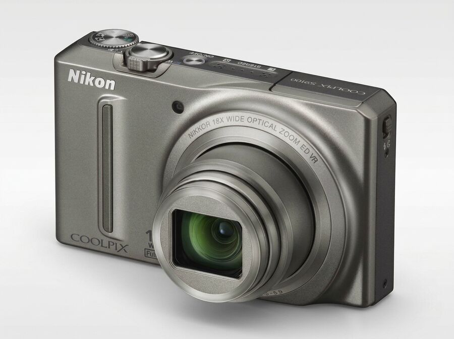 Nikon Coolpix S9100 Silver