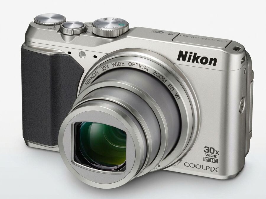 Nikon Coolpix S9900