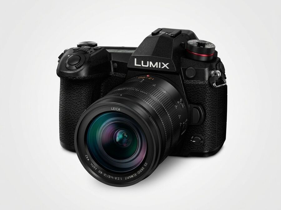 Panasonic Lumix G9 + Leica DG 12-60mm F2.8-4.0 (DC-G9LEG-K)