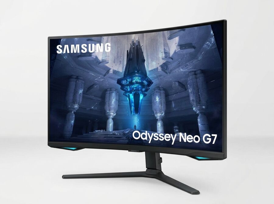 Samsung Odyssey Neo G7 S32BG750NP (32", 4K, 165 Hz)