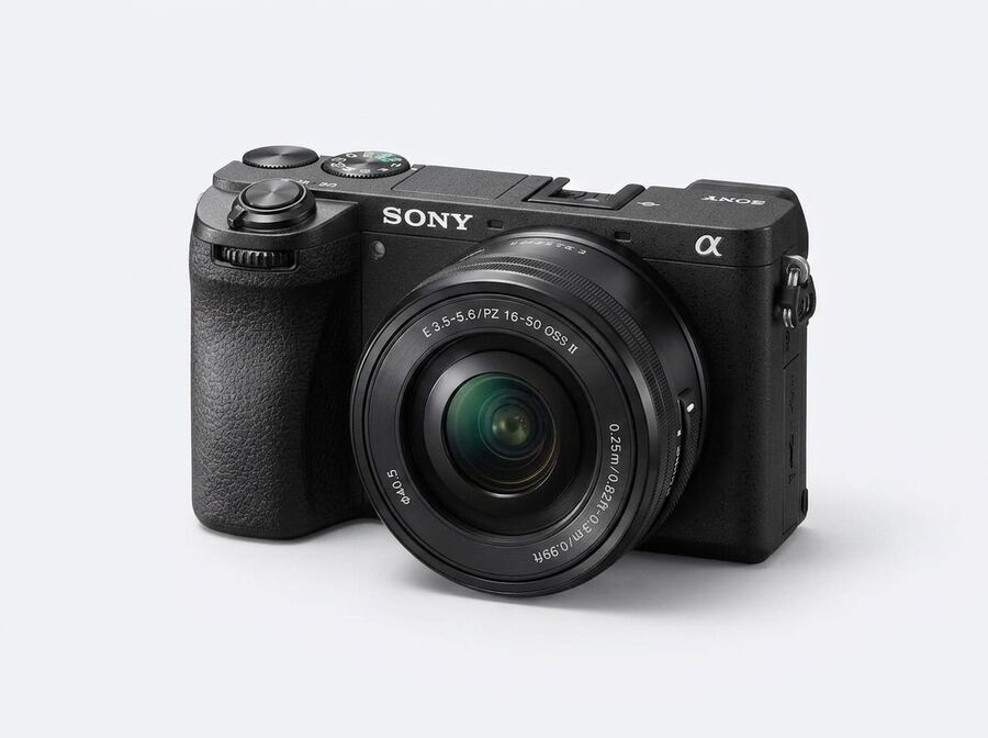 Sony Alpha 6700 + 16-50mm II Kit
